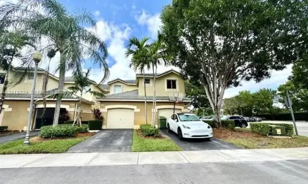 2567 Cordoba Bend, Weston, FL 33327