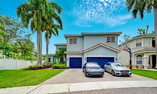 1580 SW 164th Avenue, Pembroke Pines, FL 33027