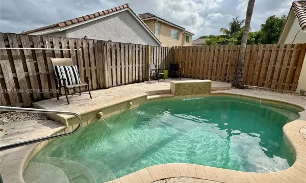6864 Sugarloaf Key Street, Lake Worth, FL 33467