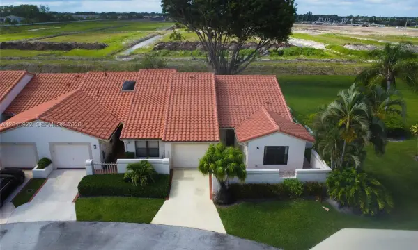 20013 Mona Circle, Boca Raton, FL 33434