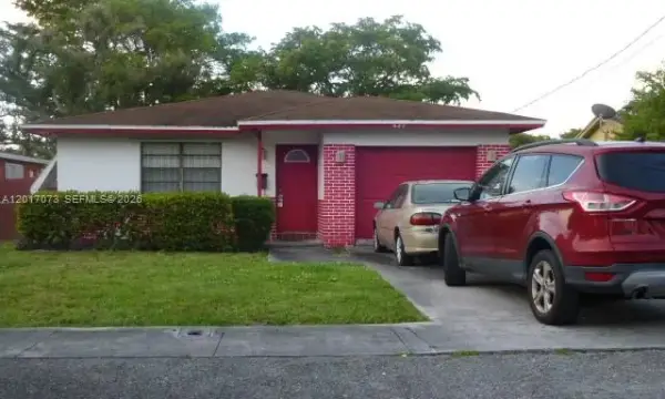 625 NW 9th Court, Hallandale Beach, FL 33009