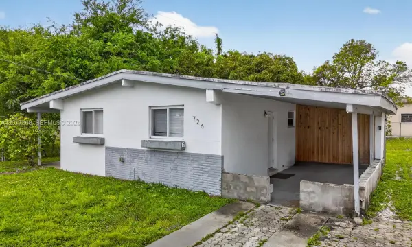 726 Phippen Waiters Road, Dania Beach, FL 33004