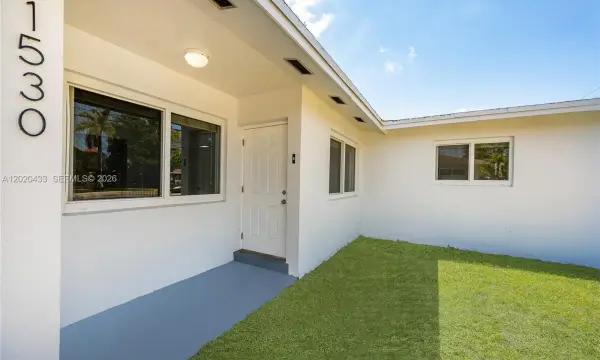1530 NW 47th Avenue, Lauderhill, FL 33313