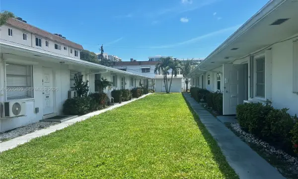 2222 Taylor Street 11, Hollywood, FL 33020