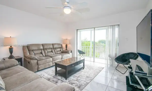 4650 Washington Street 502, Hollywood, FL 33021
