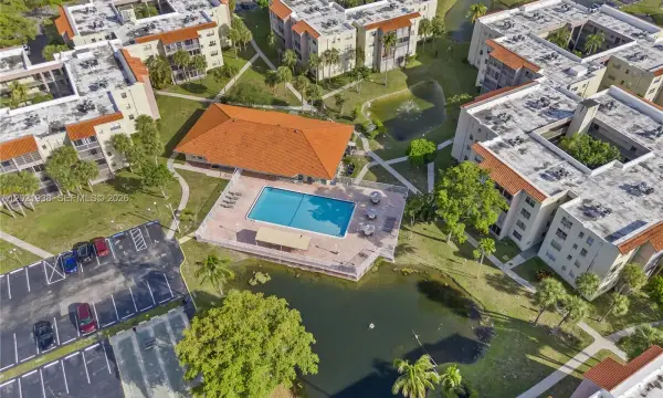 1800 SW 81st Avenue 1308, North Lauderdale, FL 33068