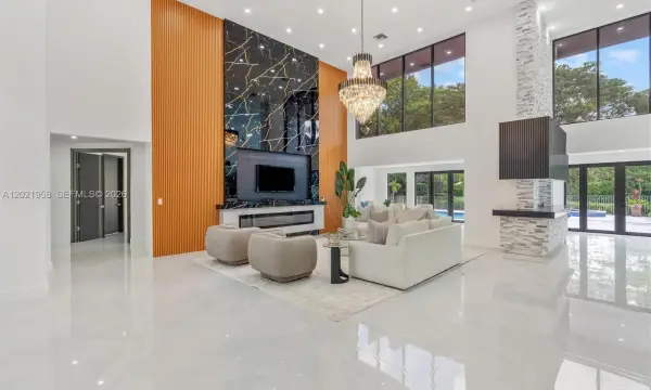 7011 Hialeah Lane, Parkland, FL 33067