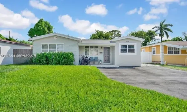 6930 SW 12th Street, Pembroke Pines, FL 33023