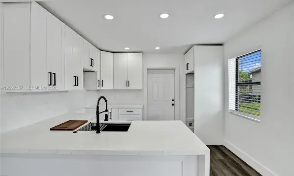 733 NW 15th Terrace, Fort Lauderdale, FL 33311