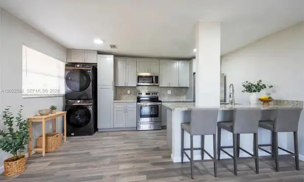 4111 Stirling Road 509, Dania Beach, FL 33314