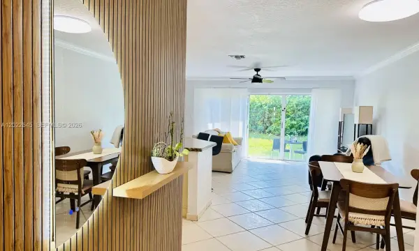 8952 NW 38th Drive, Coral Springs, FL 33065