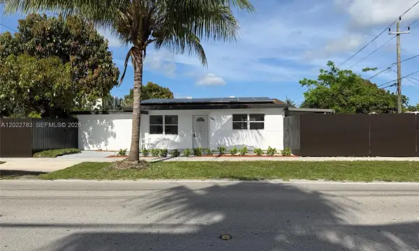 1001 S 62nd Avenue, Hollywood, FL 33023