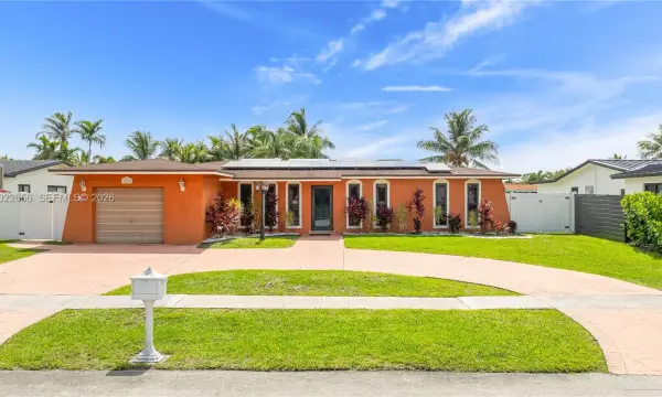 321 NW 96th Avenue, Pembroke Pines, FL 33024