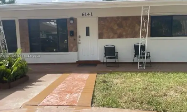 6141 Wiley Street, Hollywood, FL 33023