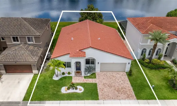 1601 SW 106th Terrace, Davie, FL 33324