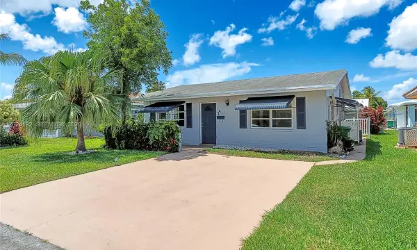 8521 NW 57th Court, Tamarac, FL 33321