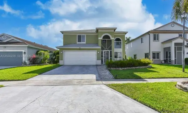 6256 Lansdowne Circle, Boynton Beach, FL 33472