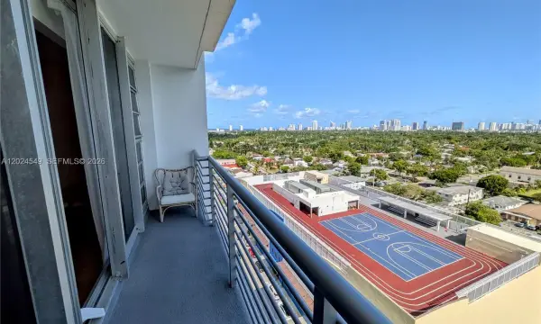1720 Harrison Street 14d, Hollywood, FL 33020