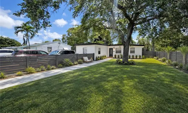 404 NW 18th Avenue, Fort Lauderdale, FL 33311