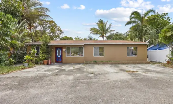1975 SW 41st Avenue, Fort Lauderdale, FL 33317