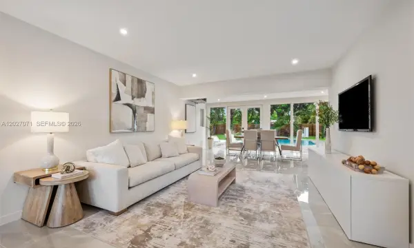 4024 Monroe Street, Hollywood, FL 33021