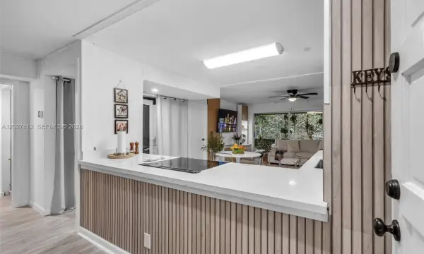 420 NW 70th Avenue 228, Plantation, FL 33317