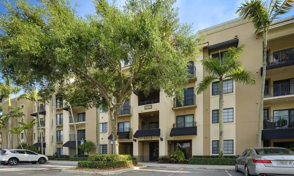 4905 Midtown Lane 2412, Palm Beach Gardens, FL 33418
