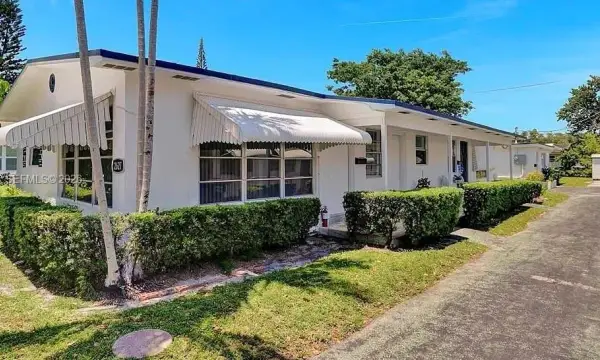 2627 Lincoln Street, Hollywood, FL 33020