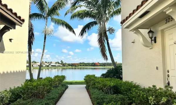 3057 Tortola Way, Hollywood, FL 33024
