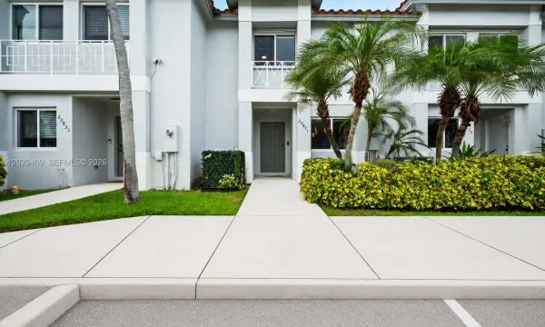 20831 NW 3rd Court, Pembroke Pines, FL 33029
