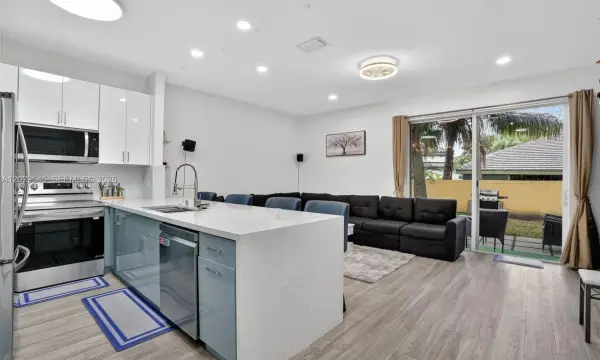 8904 SW 19th Street, Miramar, FL 33025