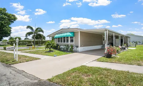 202 NW 52nd Court, Deerfield Beach, FL 33064
