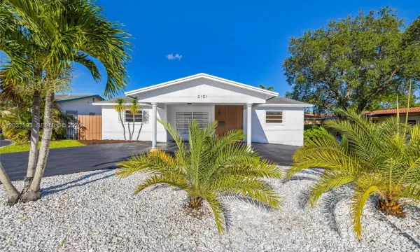 2101 N 56th Avenue, Hollywood, FL 33021