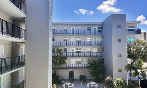1750 Jefferson Street 303, Hollywood, FL 33020