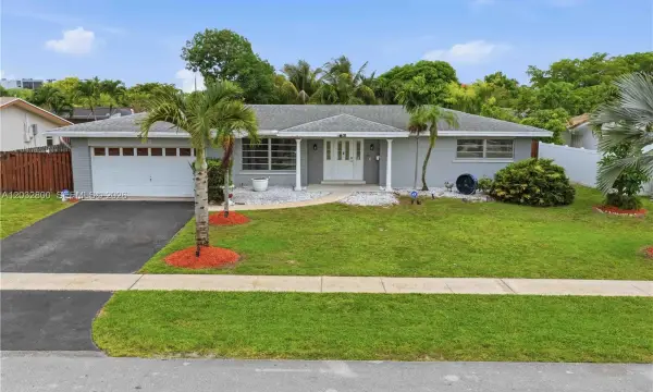 7421 NW 14th Street, Plantation, FL 33313