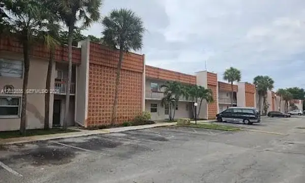 7610 Stirling Road 104c, Davie, FL 33024