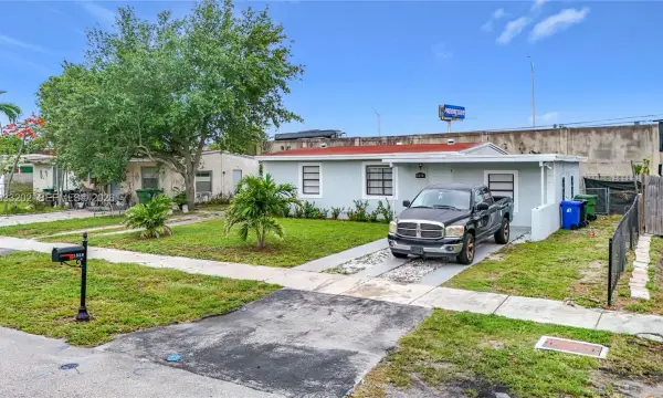 1838 Lauderdale Manor Drive, Fort Lauderdale, FL 33311
