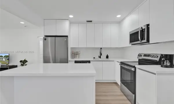 1115 NW 1st Avenue, Fort Lauderdale, FL 33311
