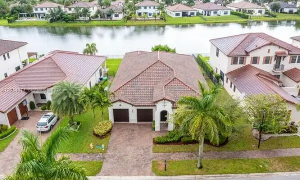 3091 NW 82nd Way, Cooper City, FL 33024