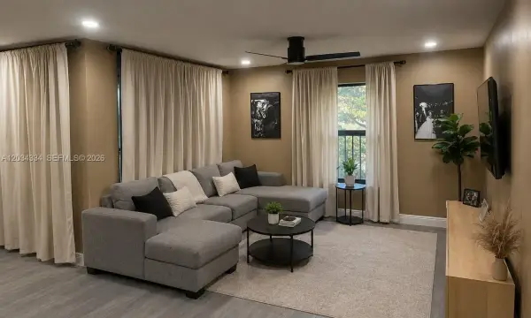 4761 NW 22nd Street 42111, Coconut Creek, FL 33063
