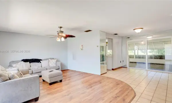 6801 NW 25th Court, Sunrise, FL 33313