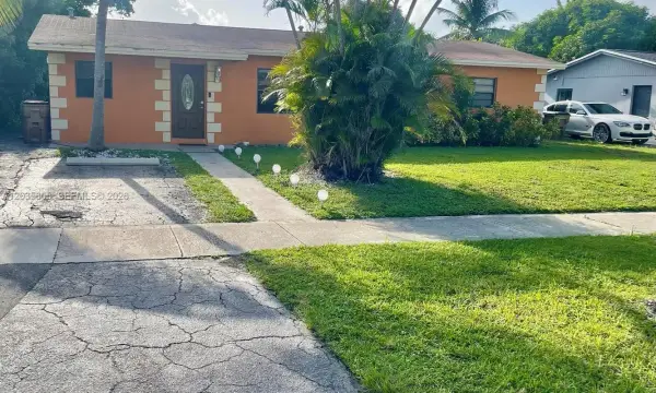 1260 SW 6th Avenue, Deerfield Beach, FL 33441