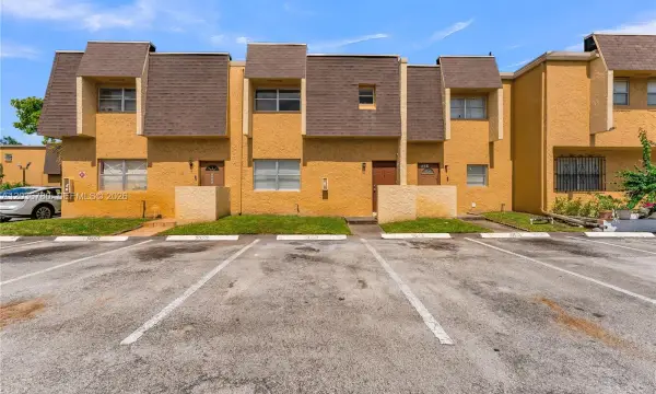 5653 Blueberry Court 2, Lauderhill, FL 33313