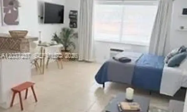 17 NE 2nd Avenue 203, Dania Beach, FL 33004