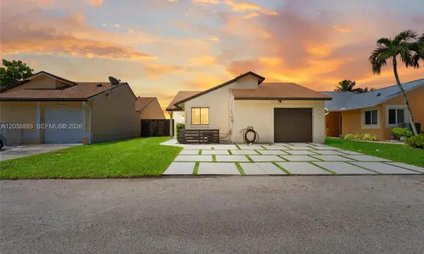 11010 SW 13th Street, Pembroke Pines, FL 33025