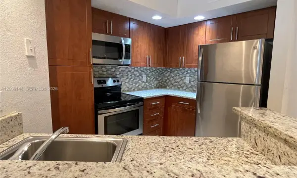 12980 Vista Isles Drive 314, Sunrise, FL 33325