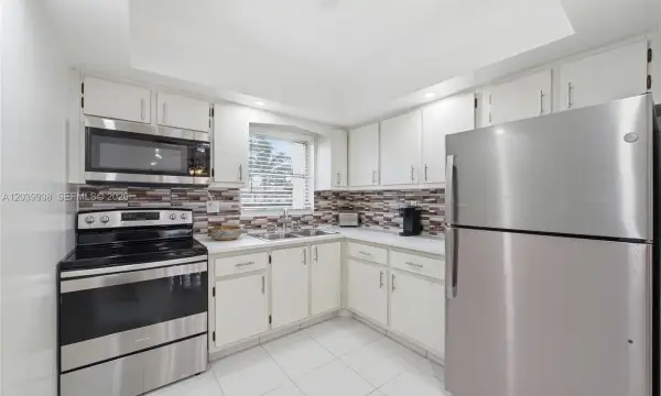 2894 E Crosley Dr E D D, West Palm Beach, FL 33415
