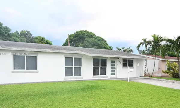 6930 Coolidge Street, Hollywood, FL 33024
