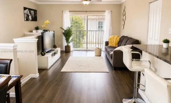 5980 W Sample Road 308, Coral Springs, FL 33067