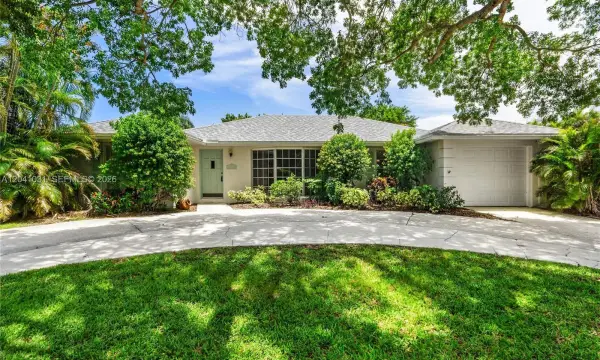 4366 Althea Way, Palm Beach Gardens, FL 33410